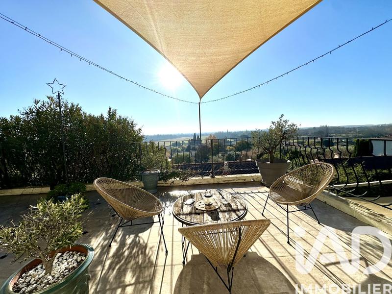 Maison - 185 m² - 5 pièces