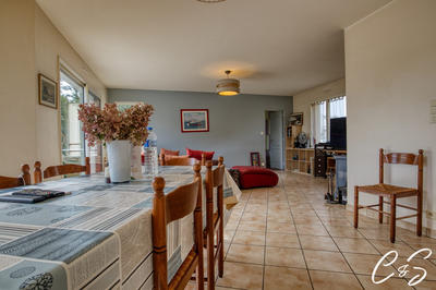 Maison - 145 m² - 5 pièces