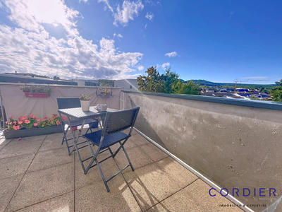 Appartement - 73 m² - 3 pièces