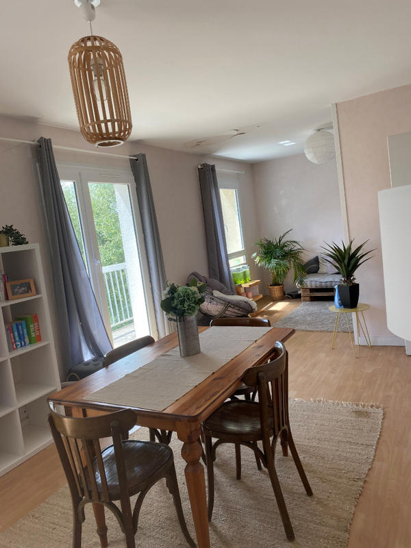 Appartement - 75 m² - 3 pièces