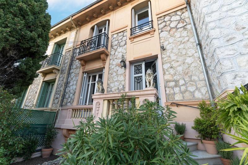 Maison bourgeoise - 155 m² - 6 pièces