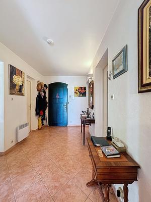 Maison traditionnelle - 140 m² - 6 pièces