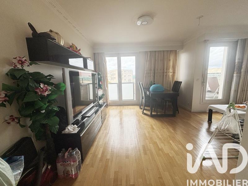 Appartement - 95 m² - 5 pièces