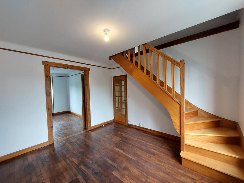 Maison - 84 m² - 5 pièces