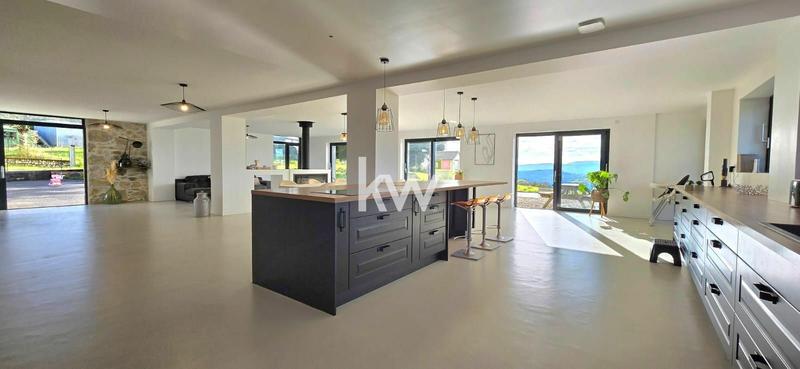 Bastide - 429 m² - 12 pièces