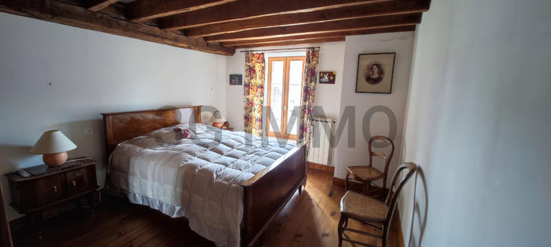 Corps de ferme - 258 m² - 9 pièces