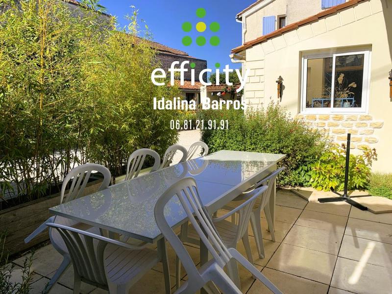 Maison - 200 m² - 6 pièces