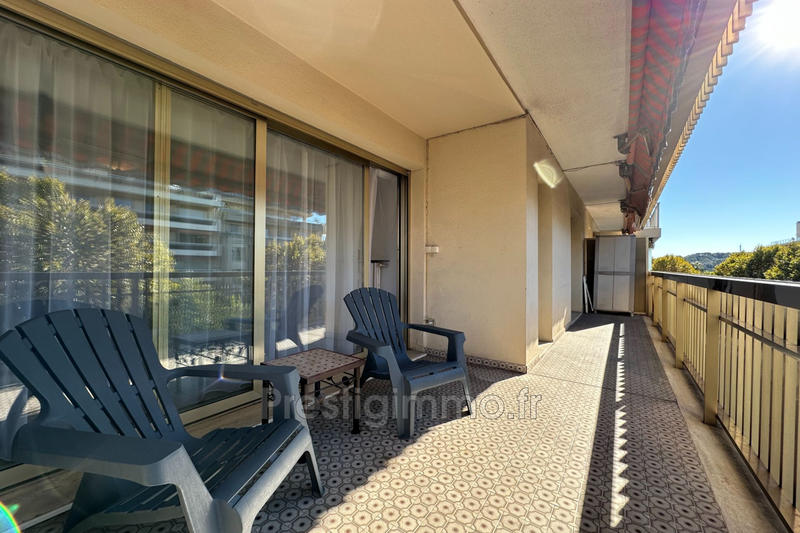 Appartement - 60 m² - 2 pièces