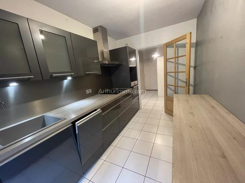 Appartement - 77 m² - 4 pièces