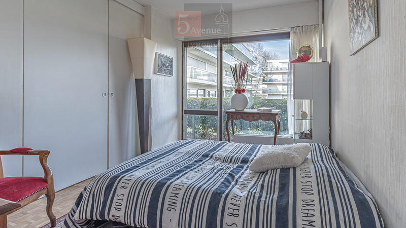 Appartement - 110 m² - 6 pièces