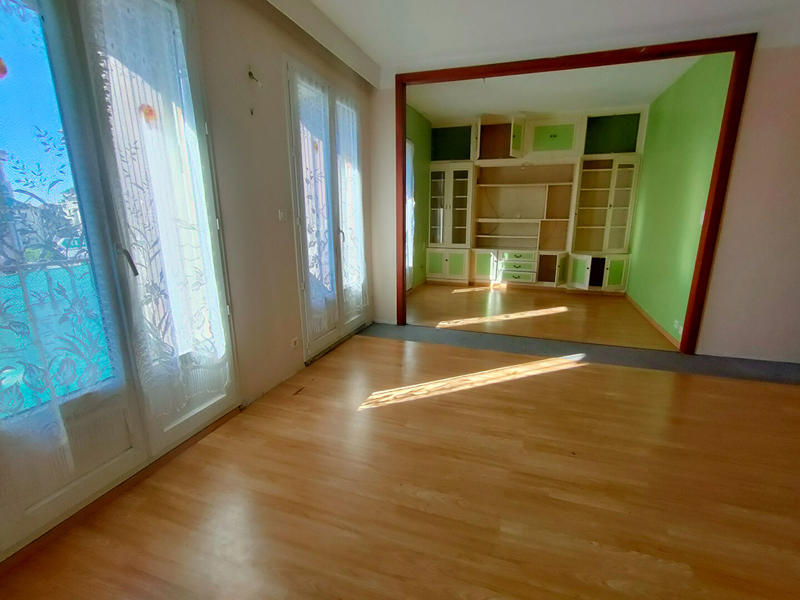 Maison - 190 m² - 8 pièces