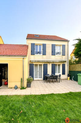 Maison - 98 m² - 6 pièces