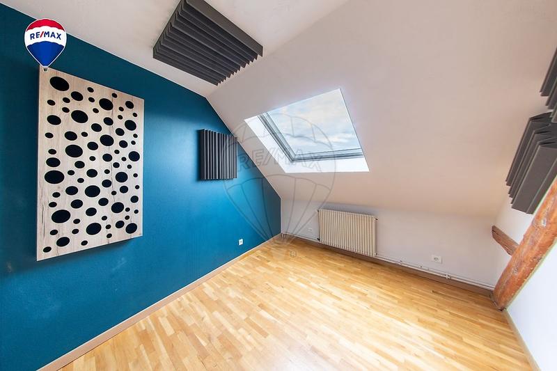 Duplex - 98 m² - 4 pièces