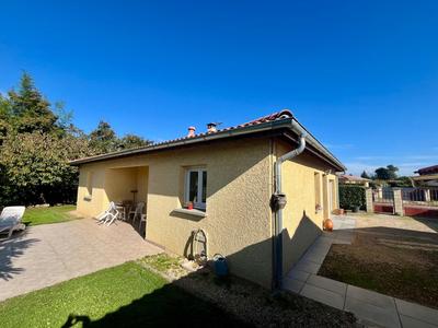 Maison - 94 m² - 5 pièces