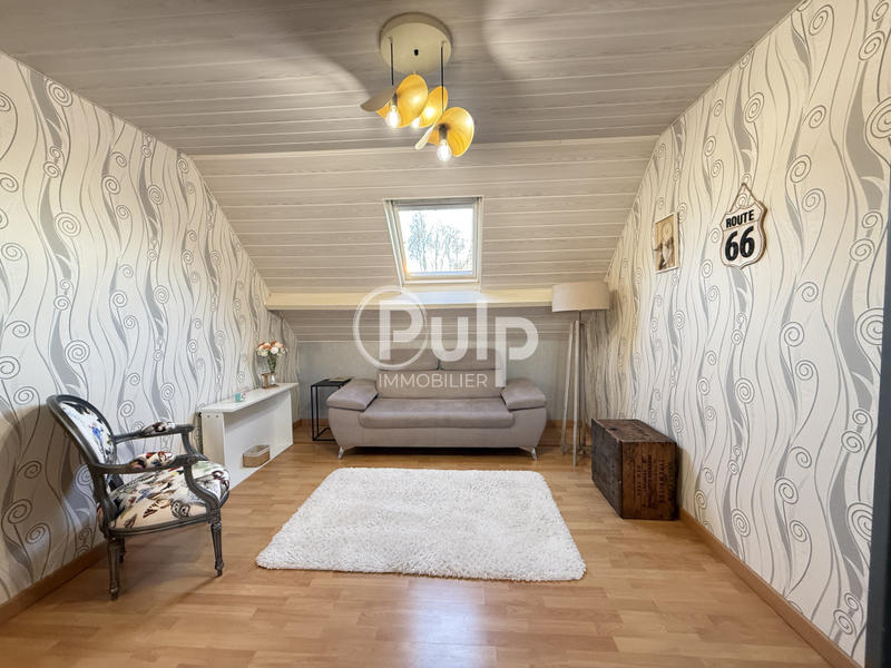 Maison - 140 m² - 5 pièces