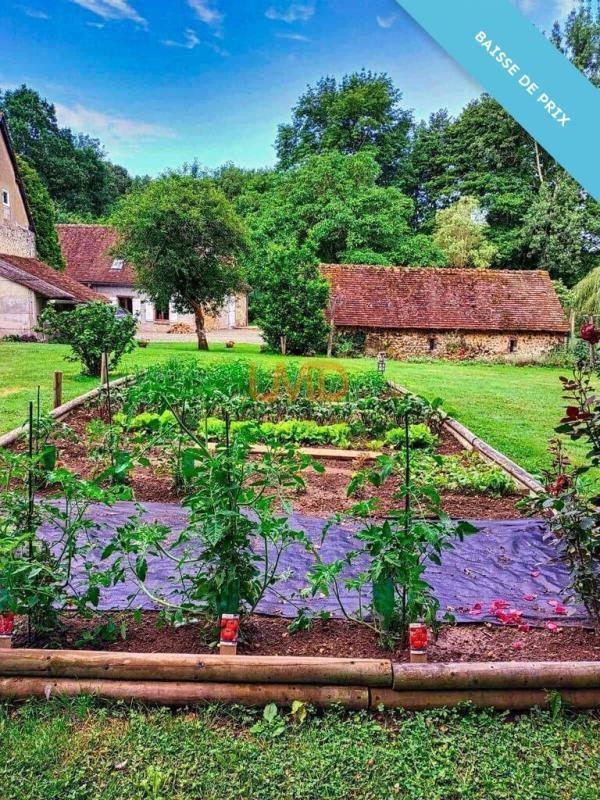 Propriété - 234 m² - 9 pièces