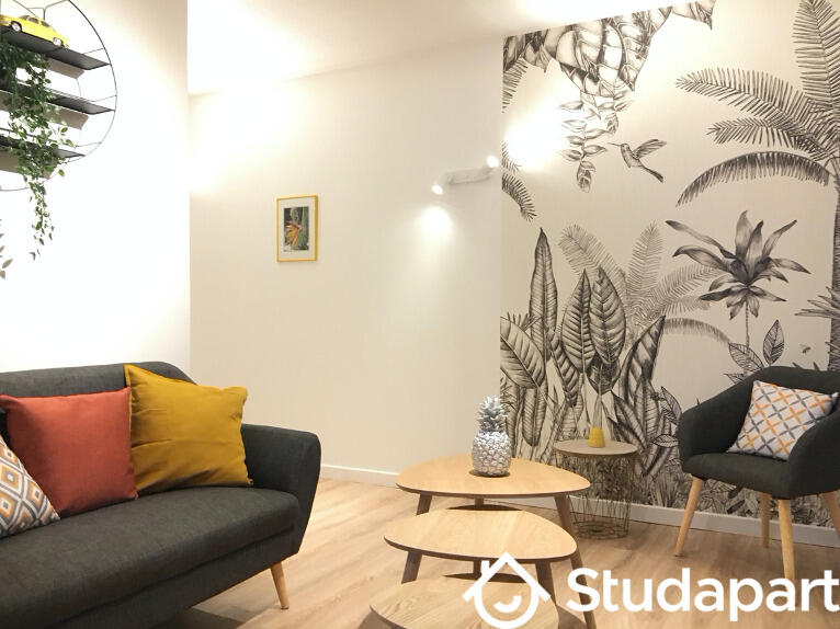 Chambre - 12 m² - 1 pièce