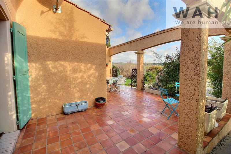 Maison - 102 m² - 5 pièces