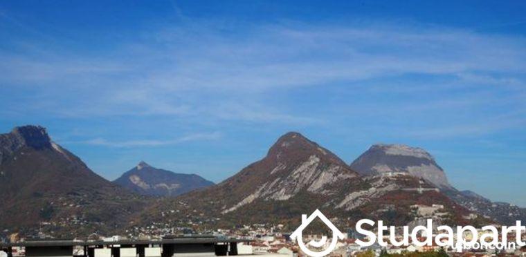 Chambre - 14 m² - 1 pièce