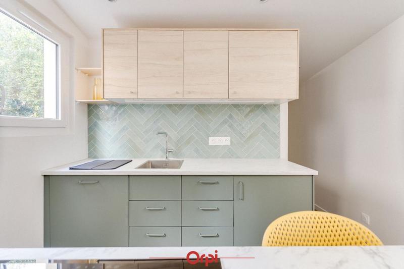 Loft - 38 m² - 2 pièces