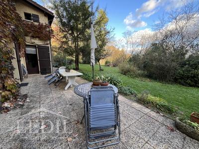 Maison - 176 m² - 6 pièces