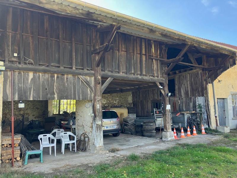 Maison - 180 m² - 1 pièce