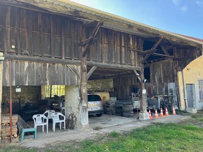 Maison - 180 m² - 1 pièce