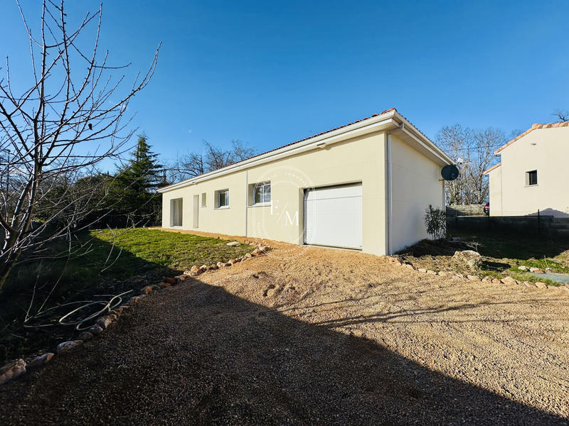 Maison - 123 m² - 4 pièces