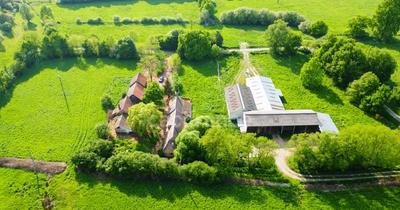 Longère - 230 m² - 12 pièces