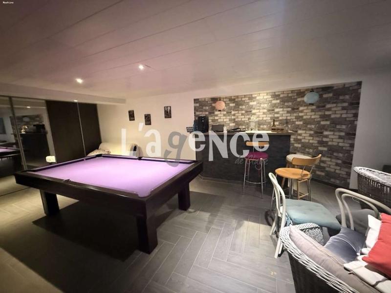 Maison - 138 m² - 6 pièces