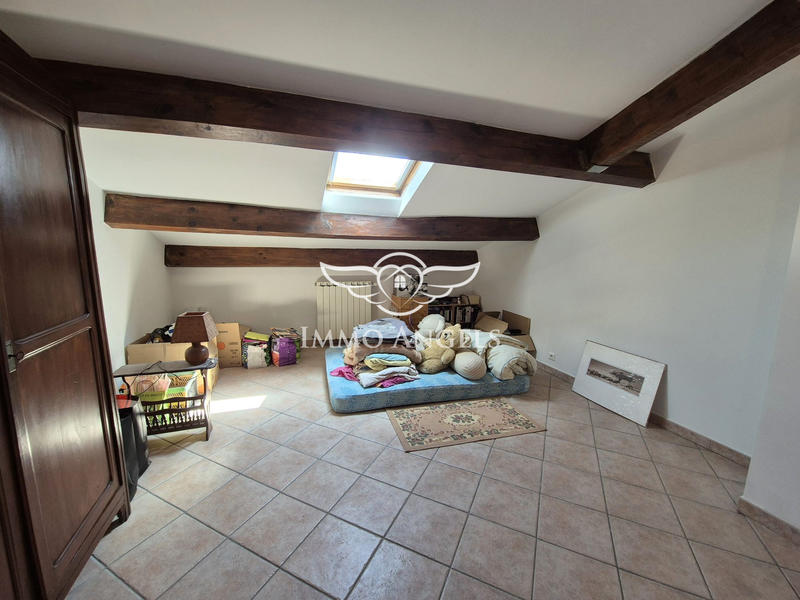 Maison - 137 m² - 6 pièces