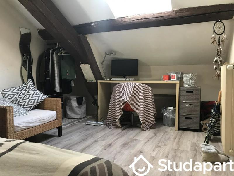 Chambre - 10 m² - 1 pièce