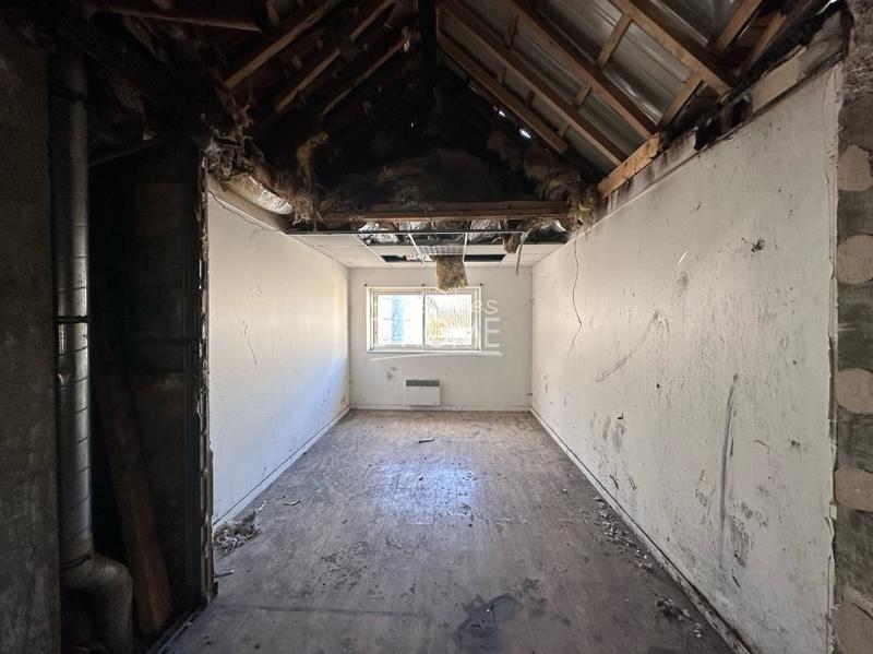 Immeuble - 239 m² - 10 pièces