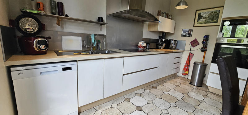 Appartement - 99 m² - 4 pièces