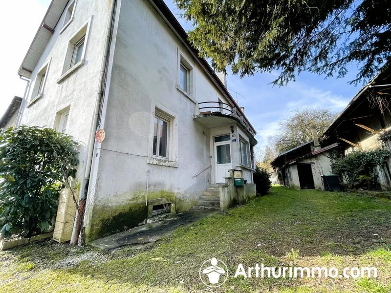 Immeuble - 204 m² - 10 pièces