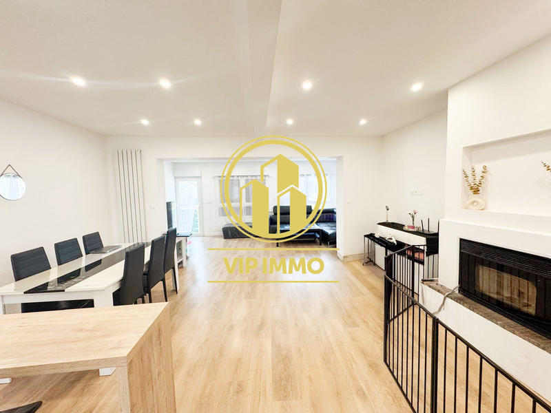 Maison - 90 m² - 7 pièces