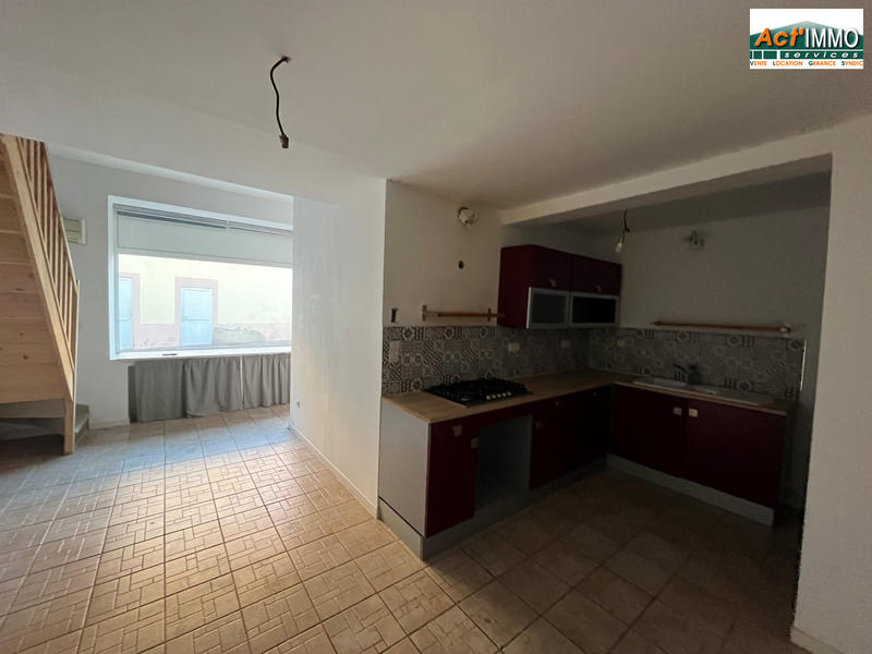 Local commercial - 850 m²