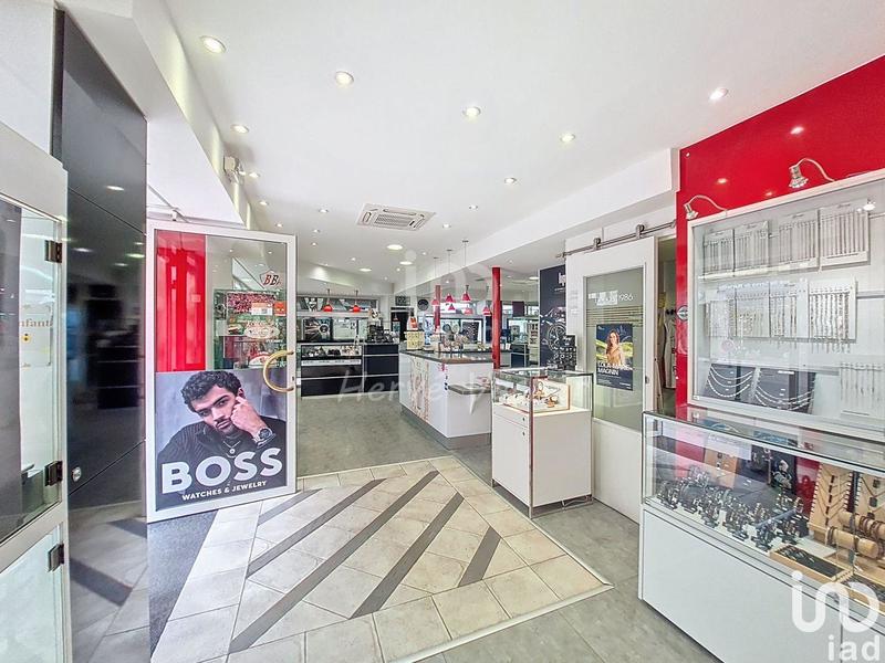 Local commercial - 129 m²