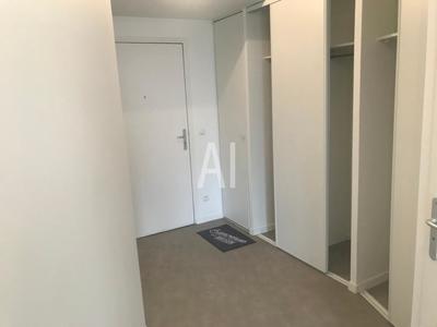 Studio - 37 m² - 1 pièce