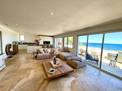 Appartement - 98 m² - 3 pièces