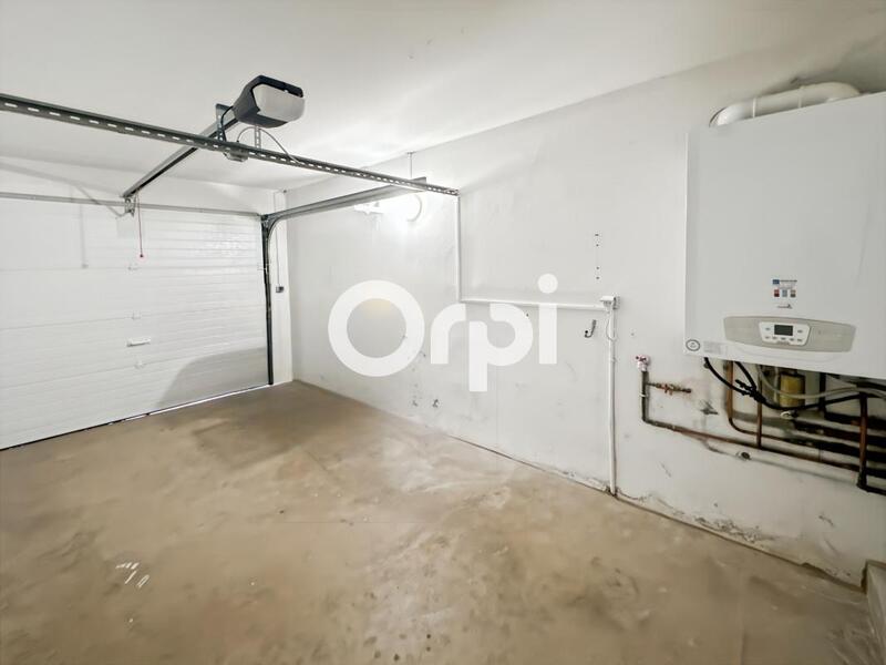 Maison - 93 m² - 4 pièces