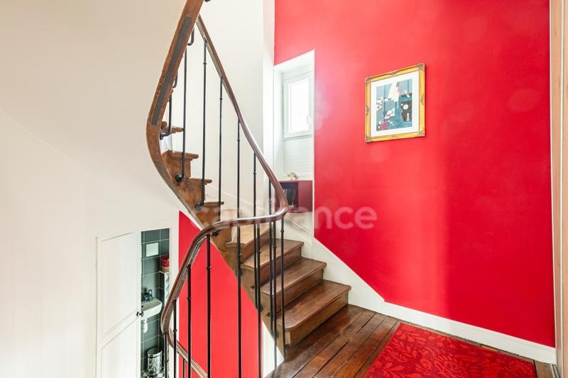 Maison - 157 m² - 5 pièces