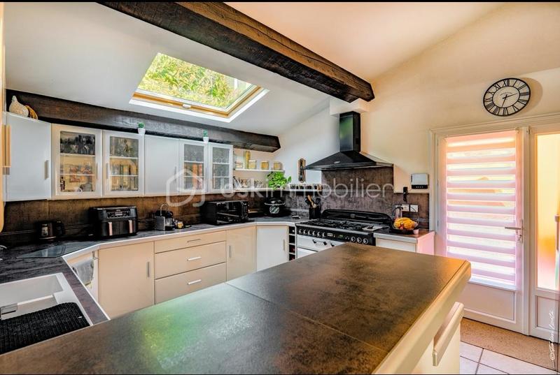 Villa - 195 m² - 8 pièces