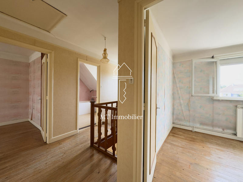 Maison - 97 m² - 6 pièces