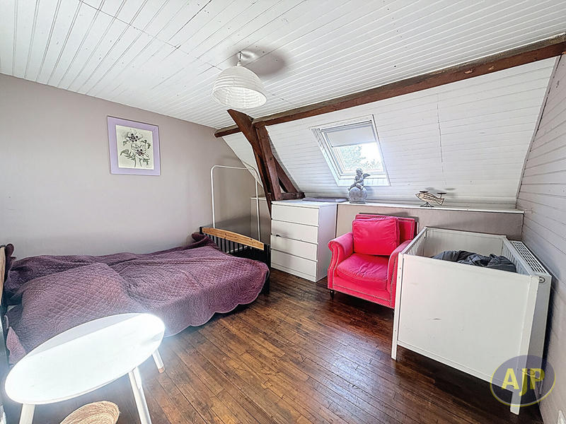 Maison - 175 m² - 8 pièces