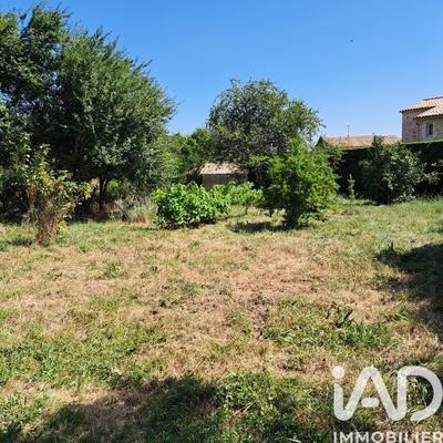 Terrain - 815 m²