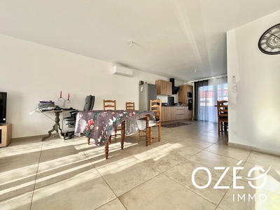 Maison - 80 m² - 3 pièces