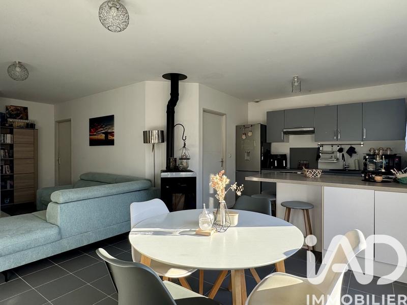 Maison - 95 m² - 4 pièces