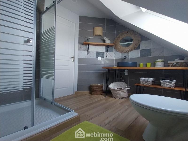 Maison - 185 m² - 5 pièces