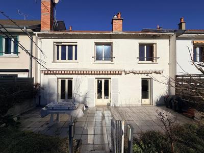 Maison - 114 m² - 5 pièces